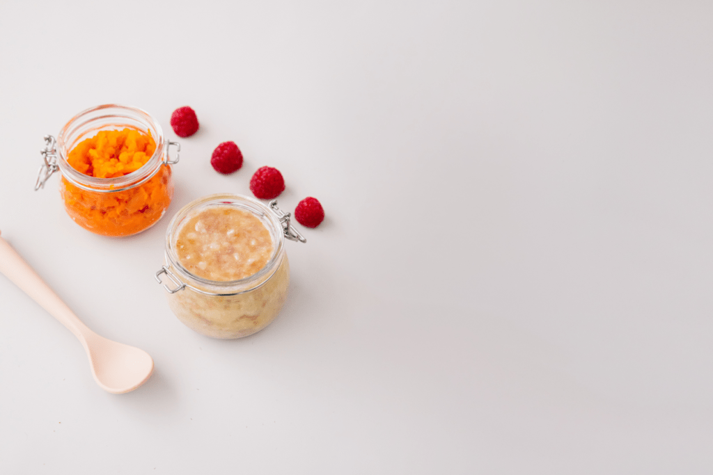 gesunde Babyernährung in vorm von Babybrei